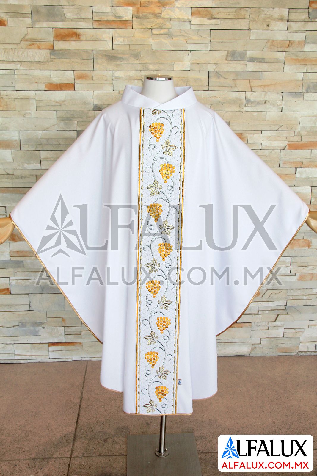 03 UVAS Alfalux Casulla Central Blanco 233